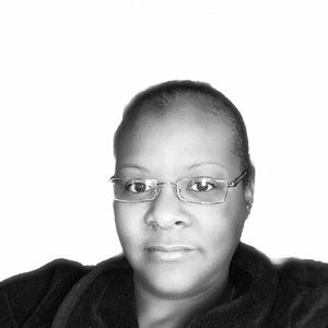 Meet your Posher, Rena